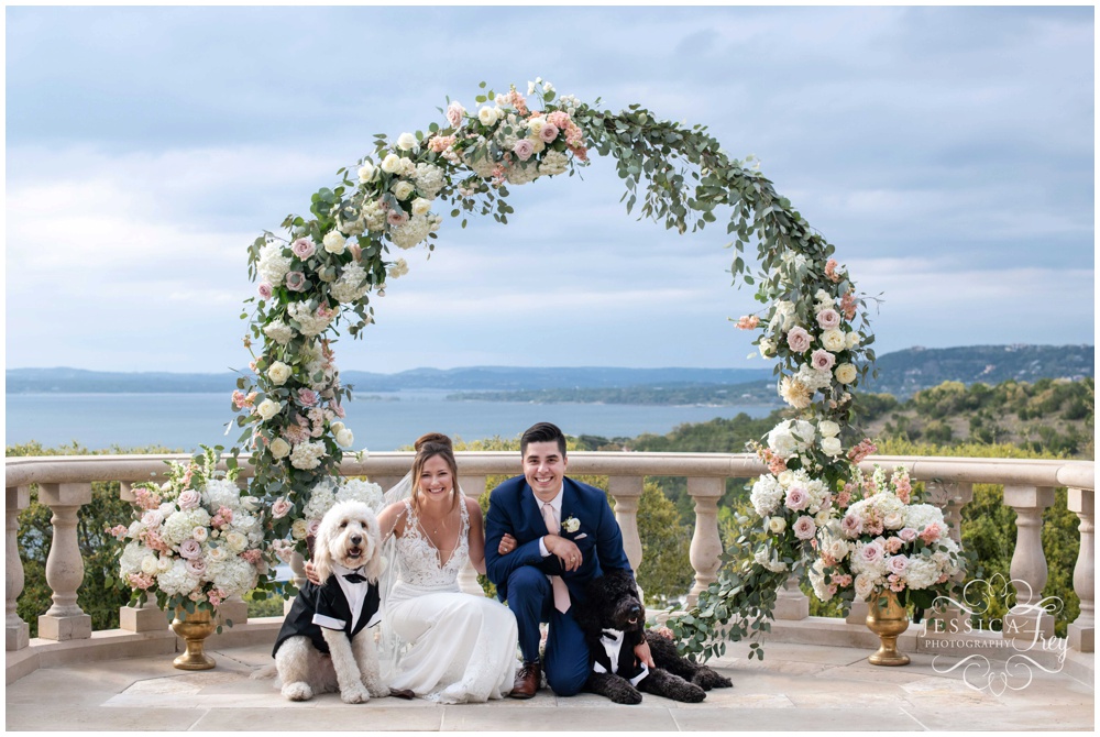Dog friendly wedding venues near Austin Texas