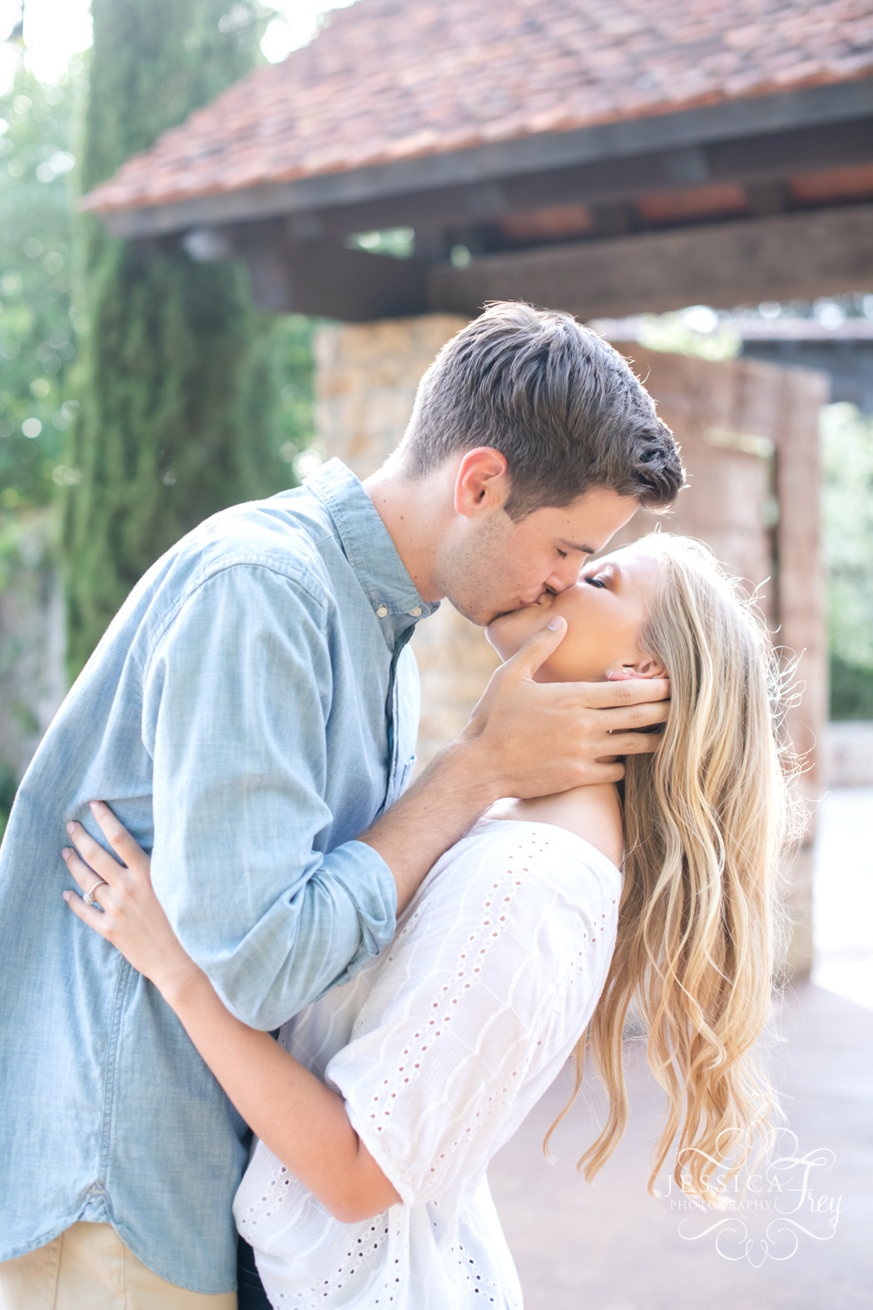 Dripping Springs Wedding Engagement Photographer