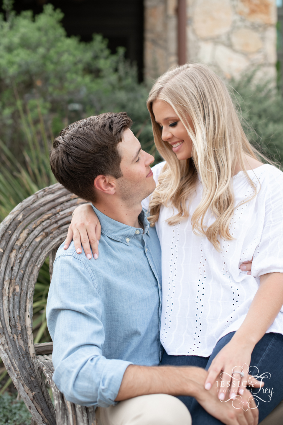 Dripping Springs Engagement Photos