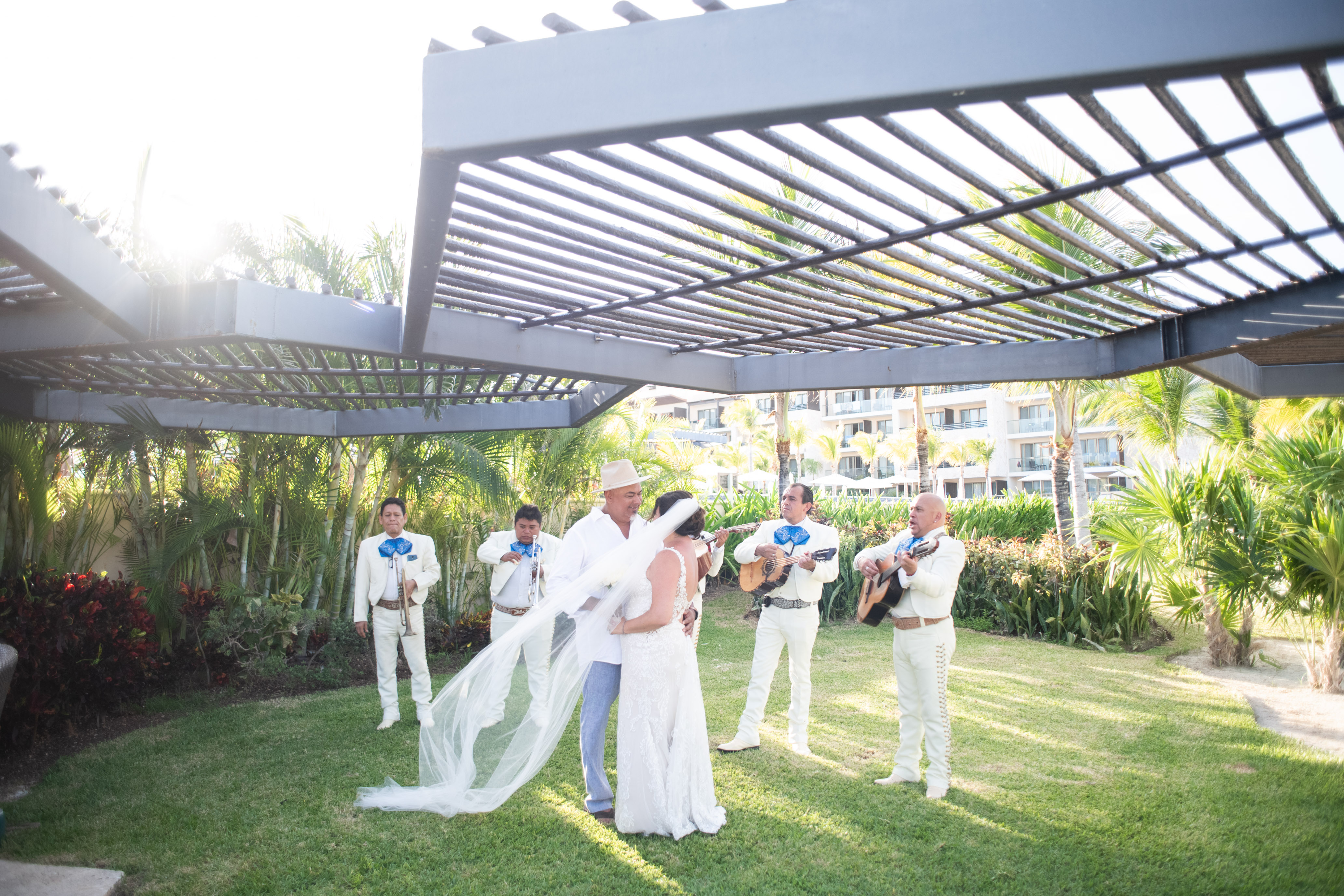 Royalton Riviera Cancun wedding, Royalton Riviera Cancun Hideaway, Cancun wedding, destination mexico wedding, destination luxury mexico wedding, destination wedding photographer, luxury destination wedding photographer