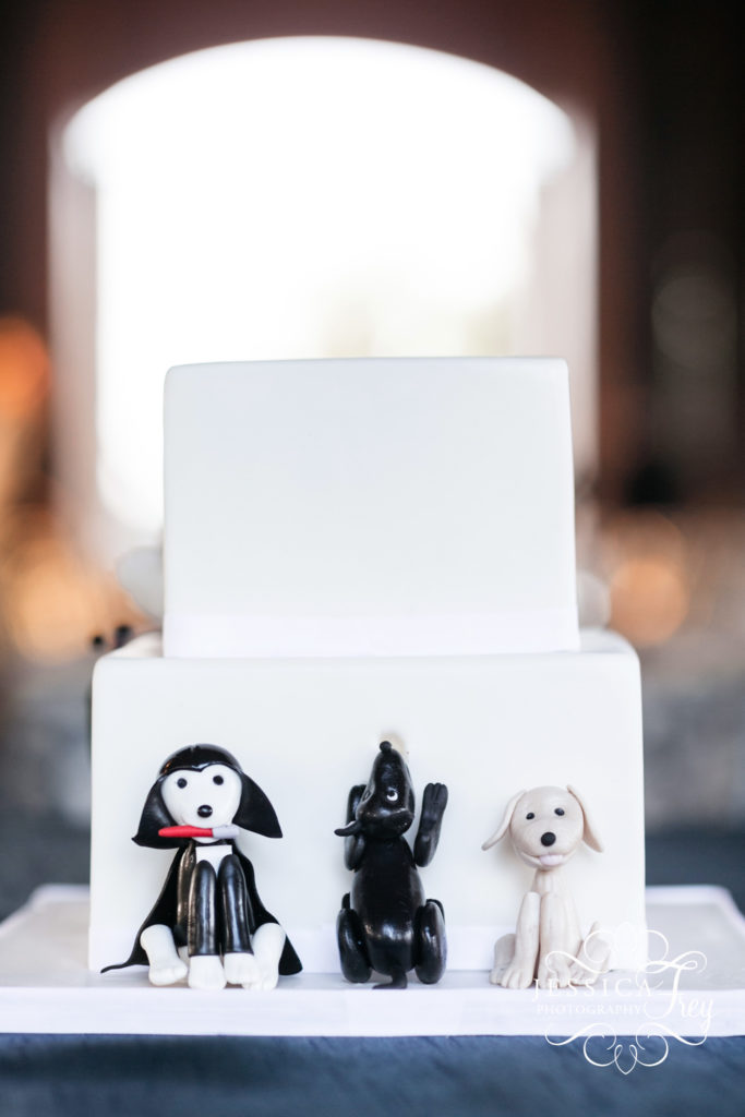Glace Cakes Austin, star wars dogs on wedding cake
