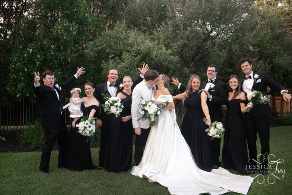 Austin wedding, Austin wedding photographer, austin wedding planner, mrs. planner, jessica frey photography, Erin Cole Bride, Erin Cole Bridal Gown, Kate & Tucker wedding